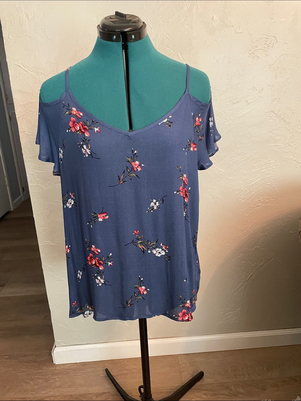 GAP Navy Blue Cold-Shoulder Floral Camisole